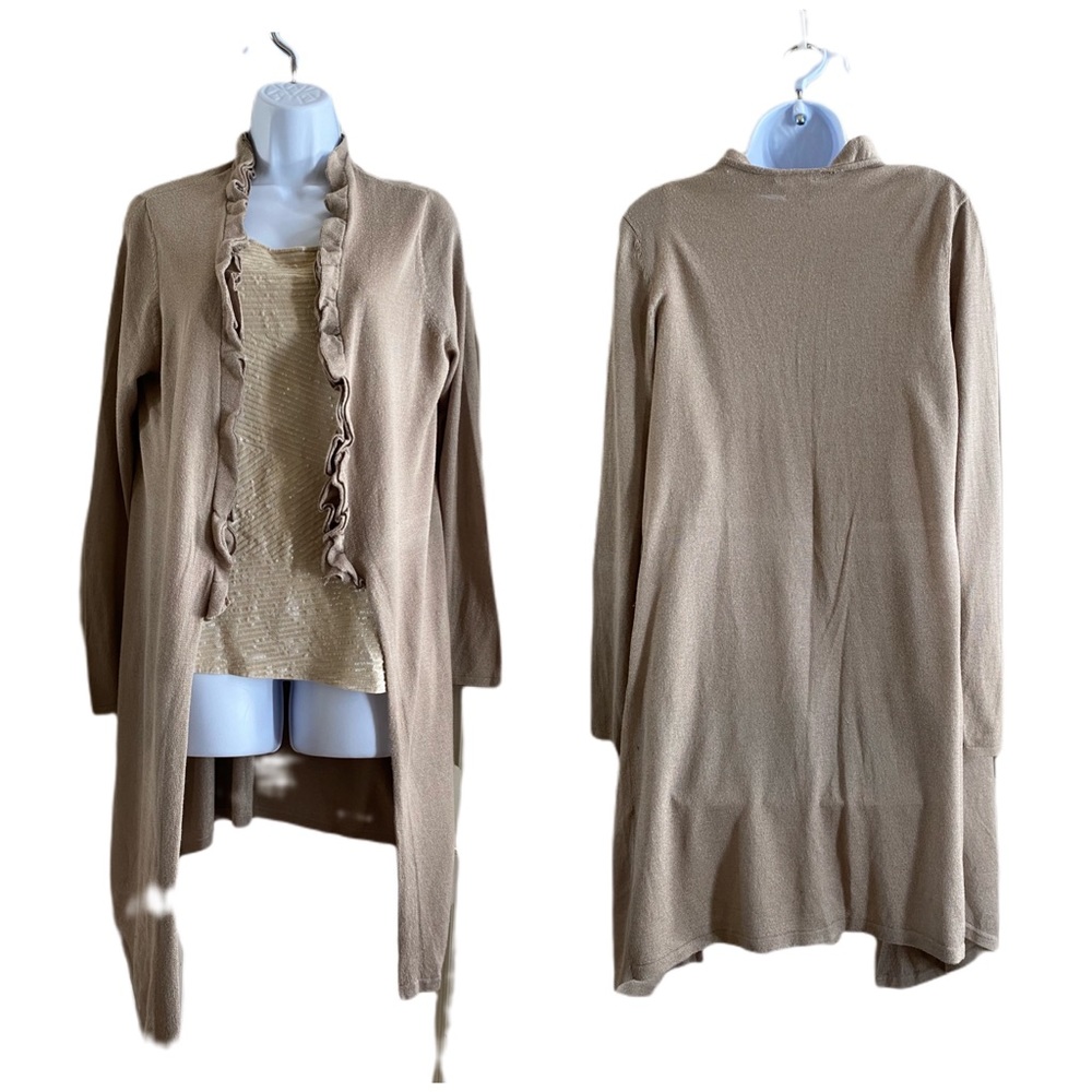 Like new! Chicos taupe ruffle cardigan M/L